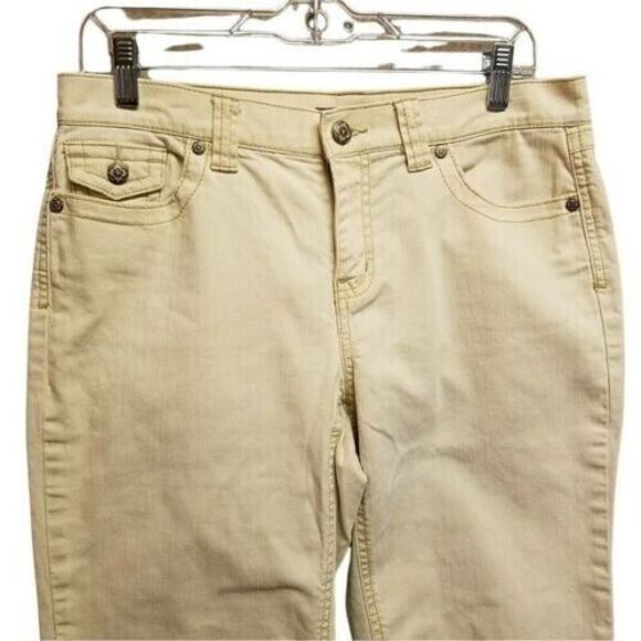 Axcess by Liz Claiborne Womens Size 6 Tan Solid Capri Pants - Picture 8 of 10